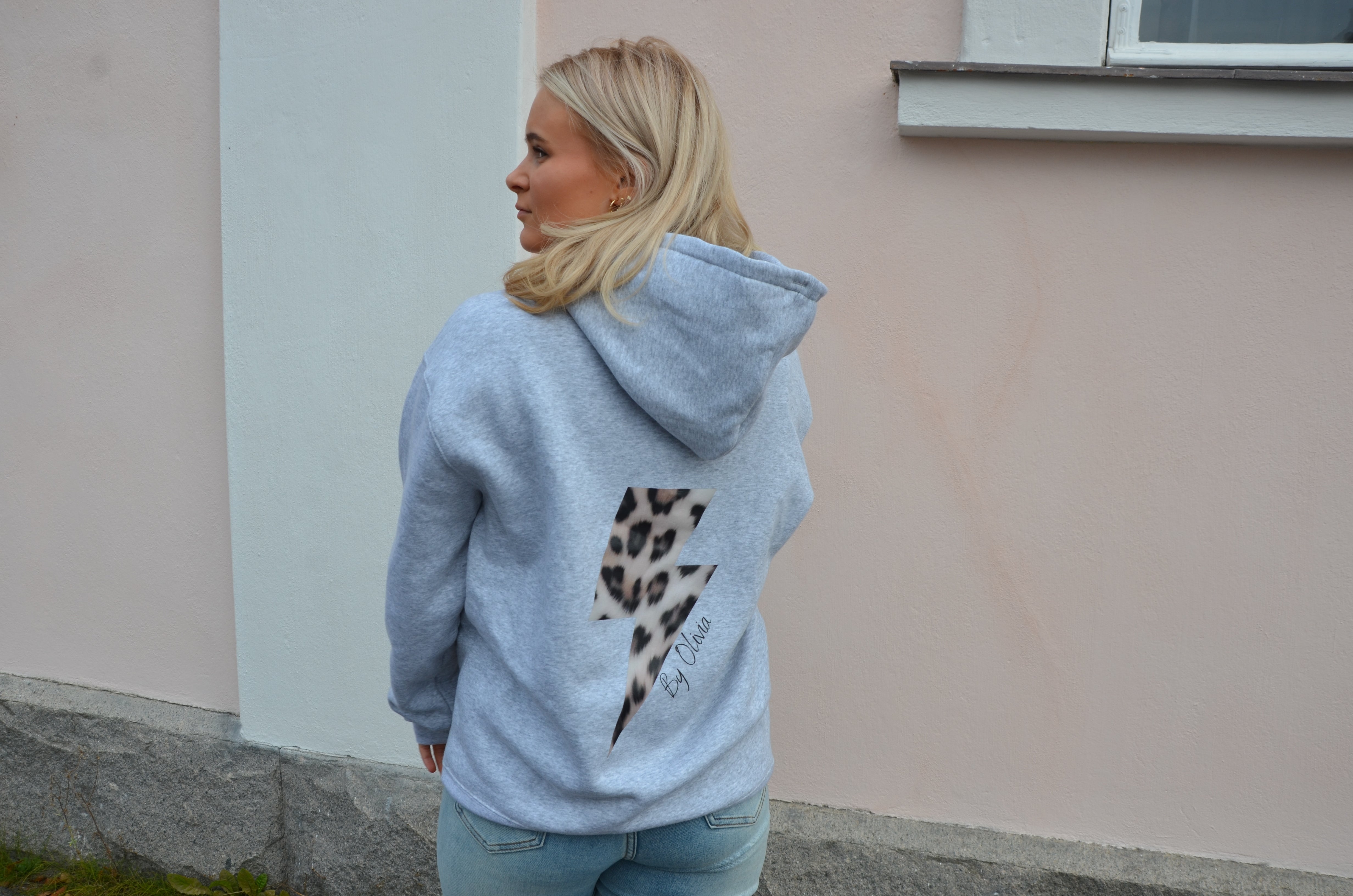 Rebecka Hoodie By Olivia