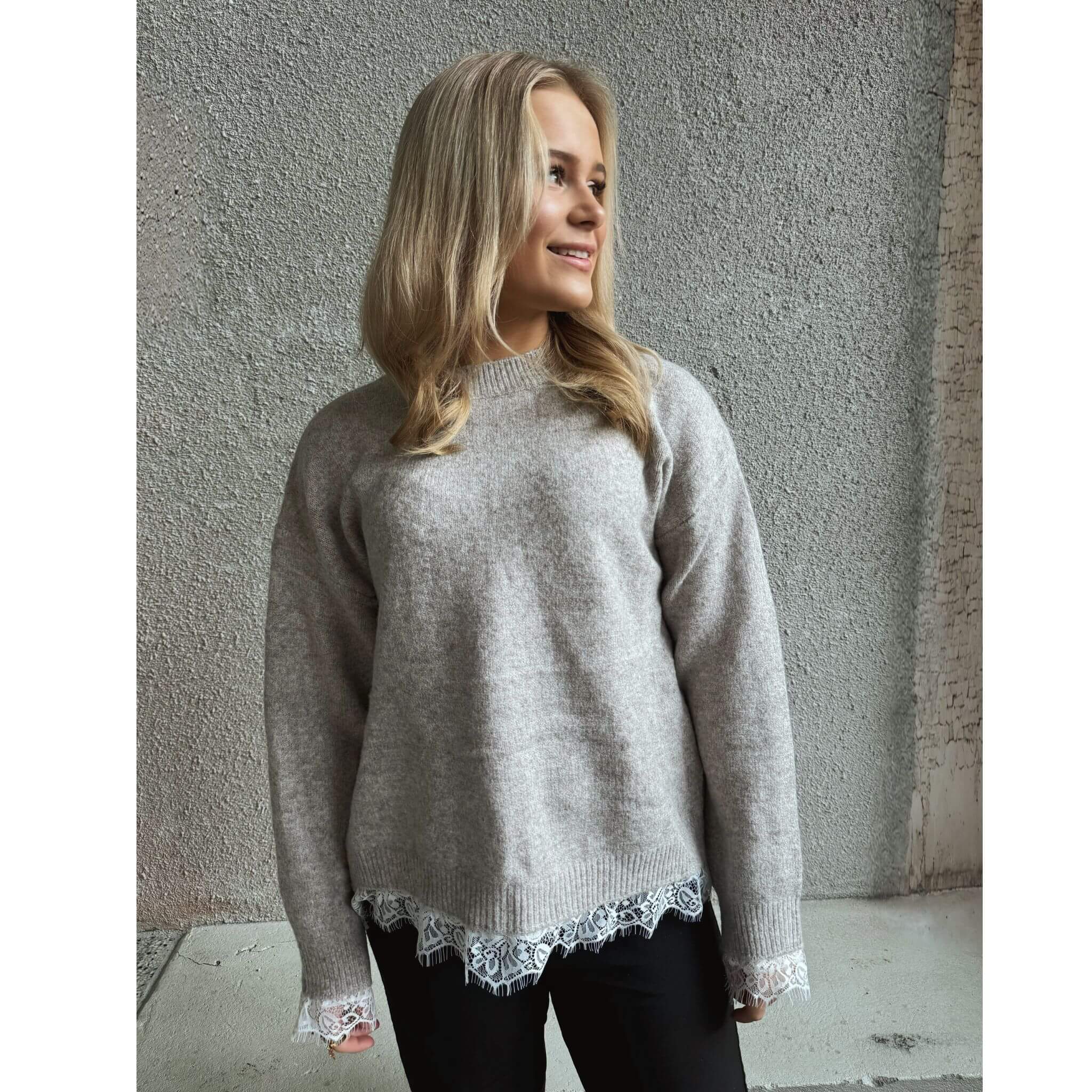 Lucie Sweater By Olivia