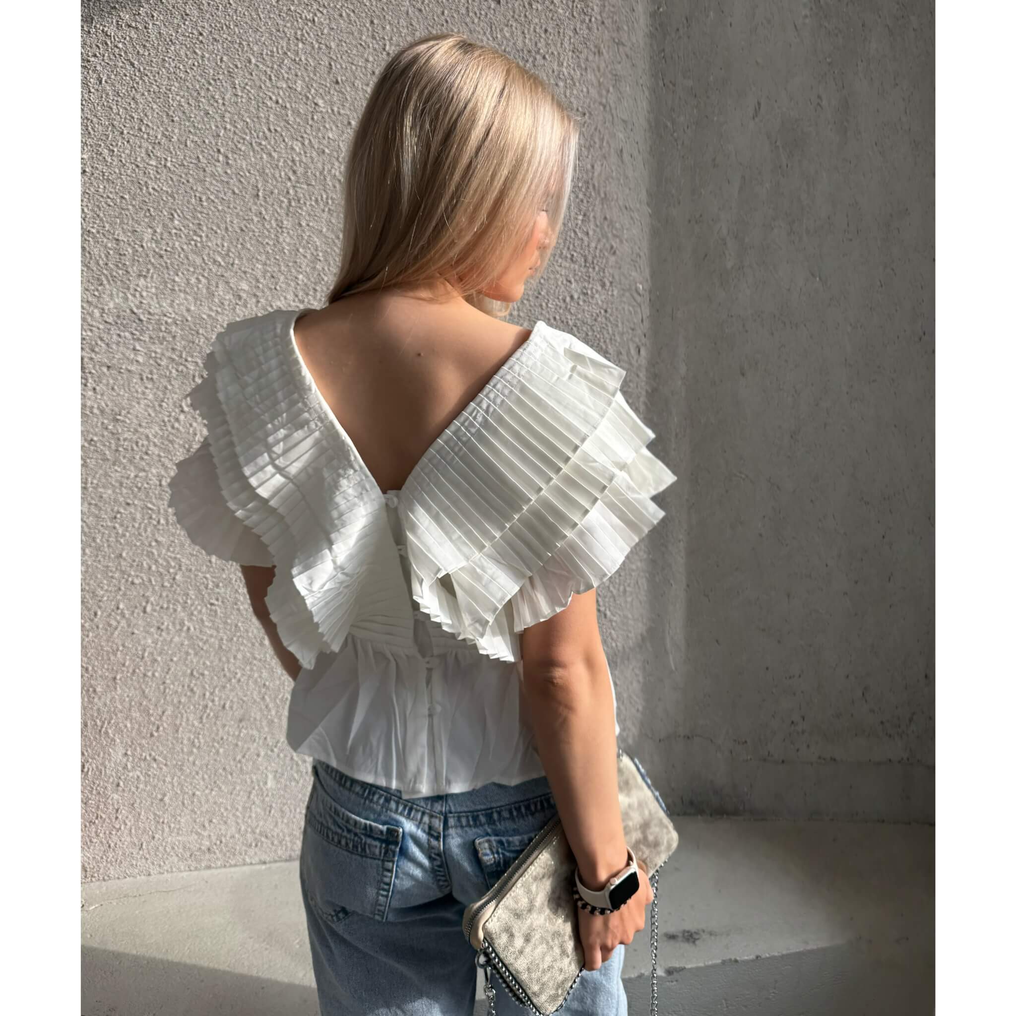 Nelly Ruffle Top By Olivia