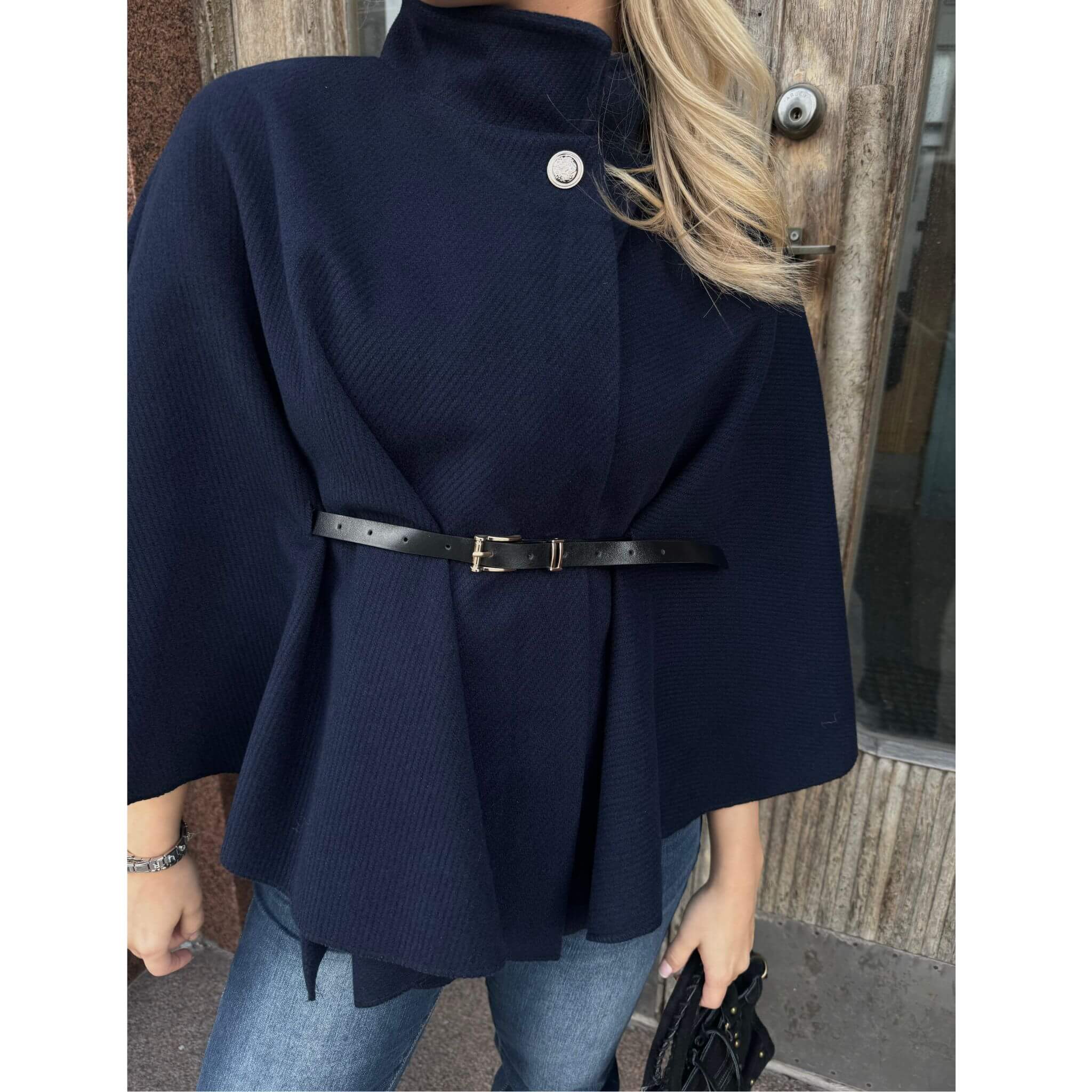 Victoria Cape By Olivia