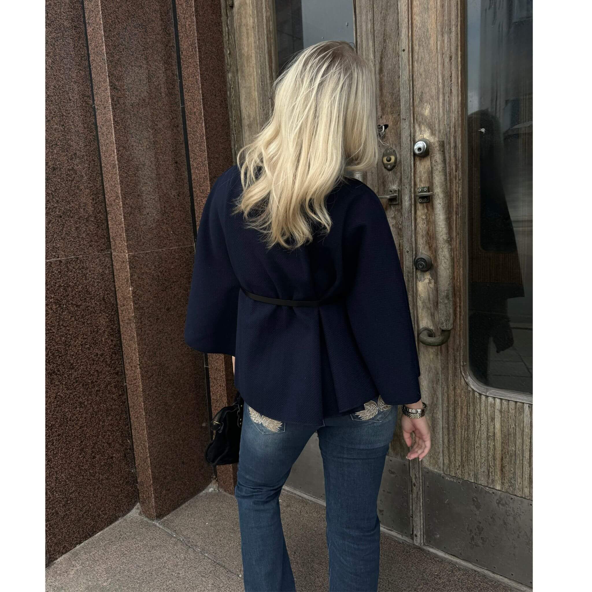 Victoria Cape By Olivia