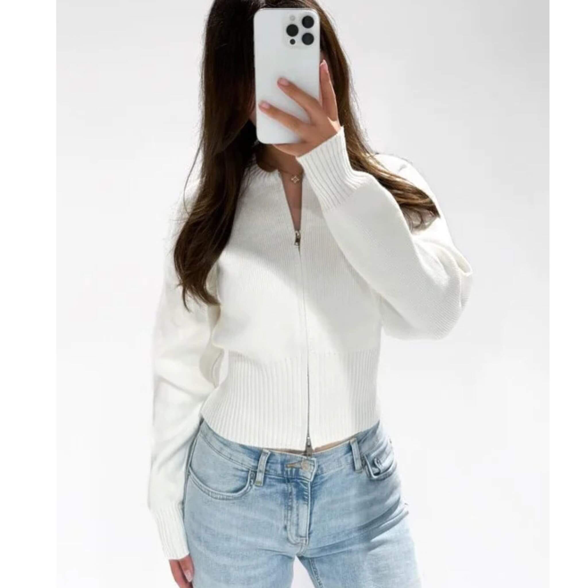 Leyla jacket By Olivia
