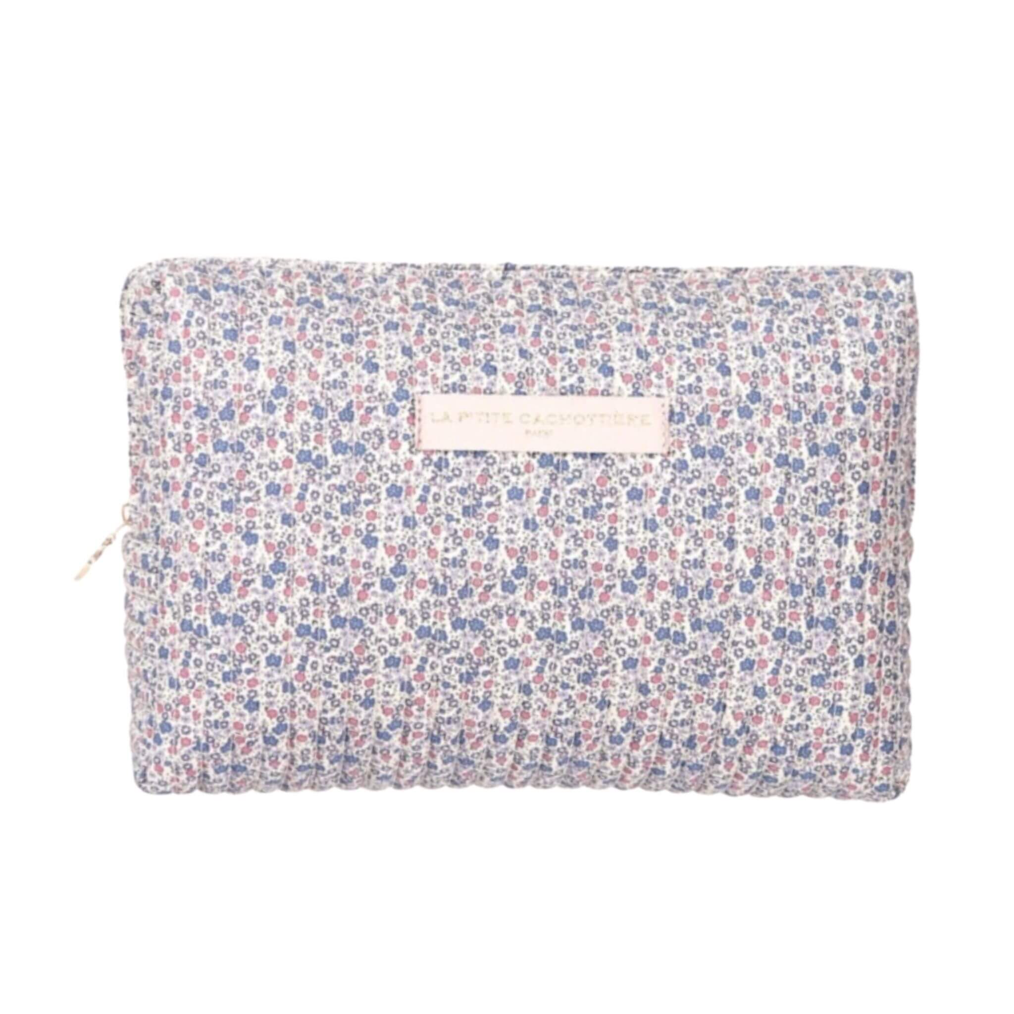 Ella pouch By Olivia