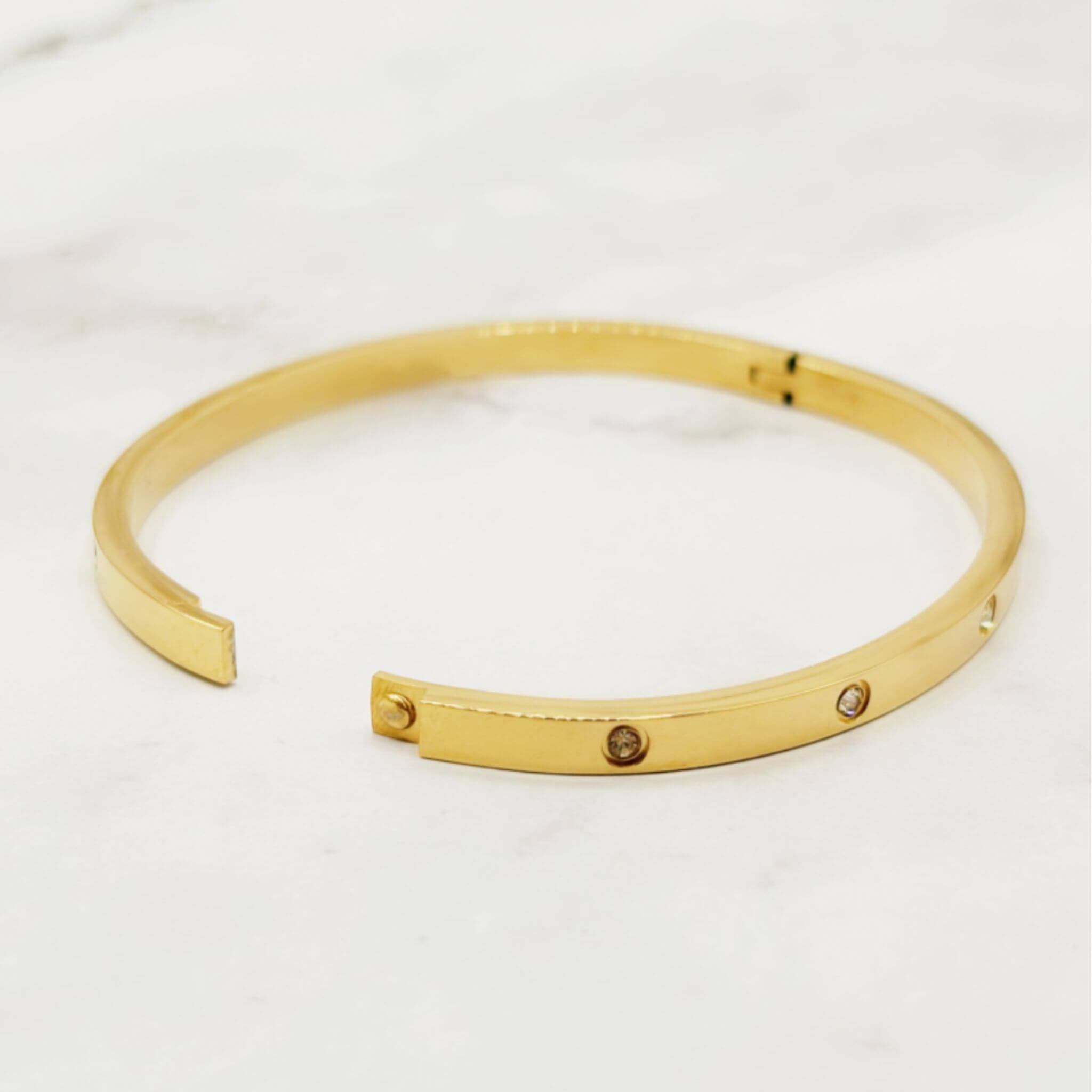 Eva Bangle