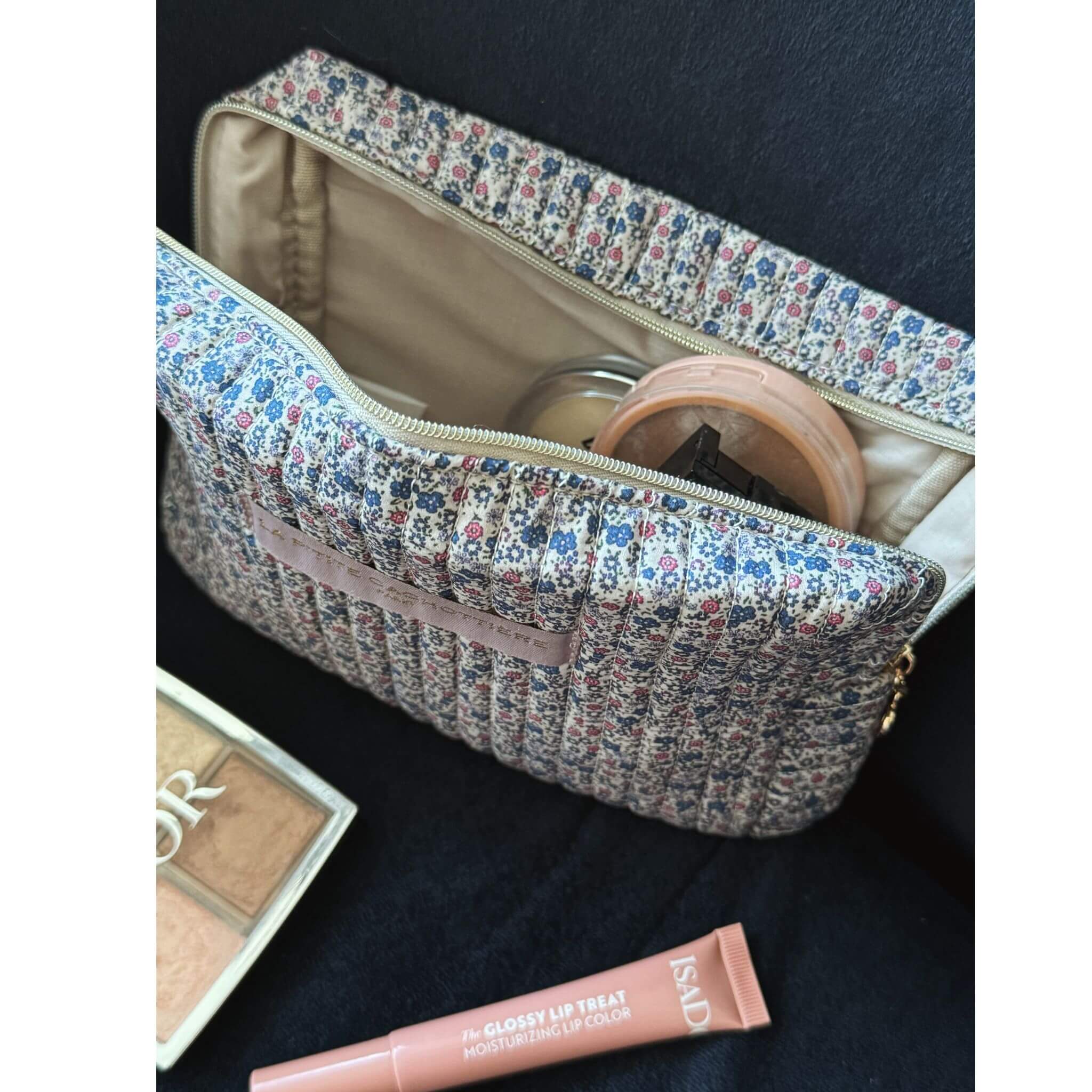 Ella pouch By Olivia