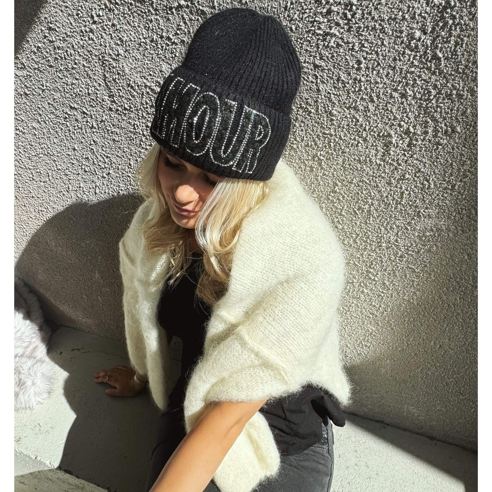 Amour beanie By Olivia - Black