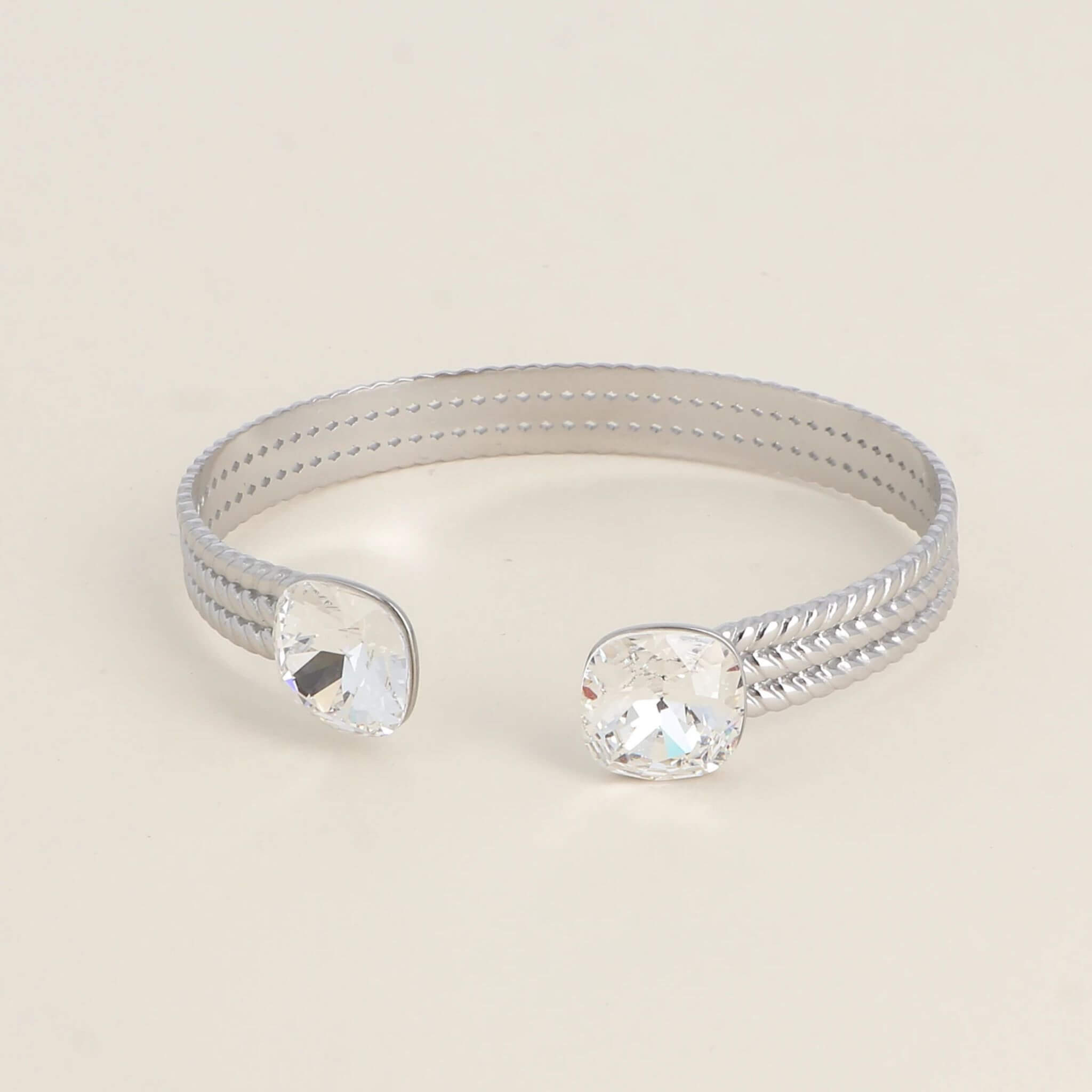 Ellinor bracelet decorated with Swarovski® crystals By Olivia