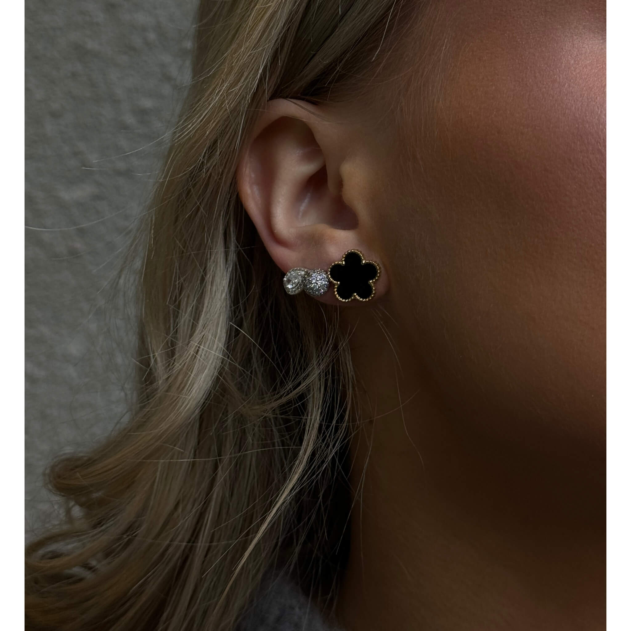 Lana earrings By Olivia