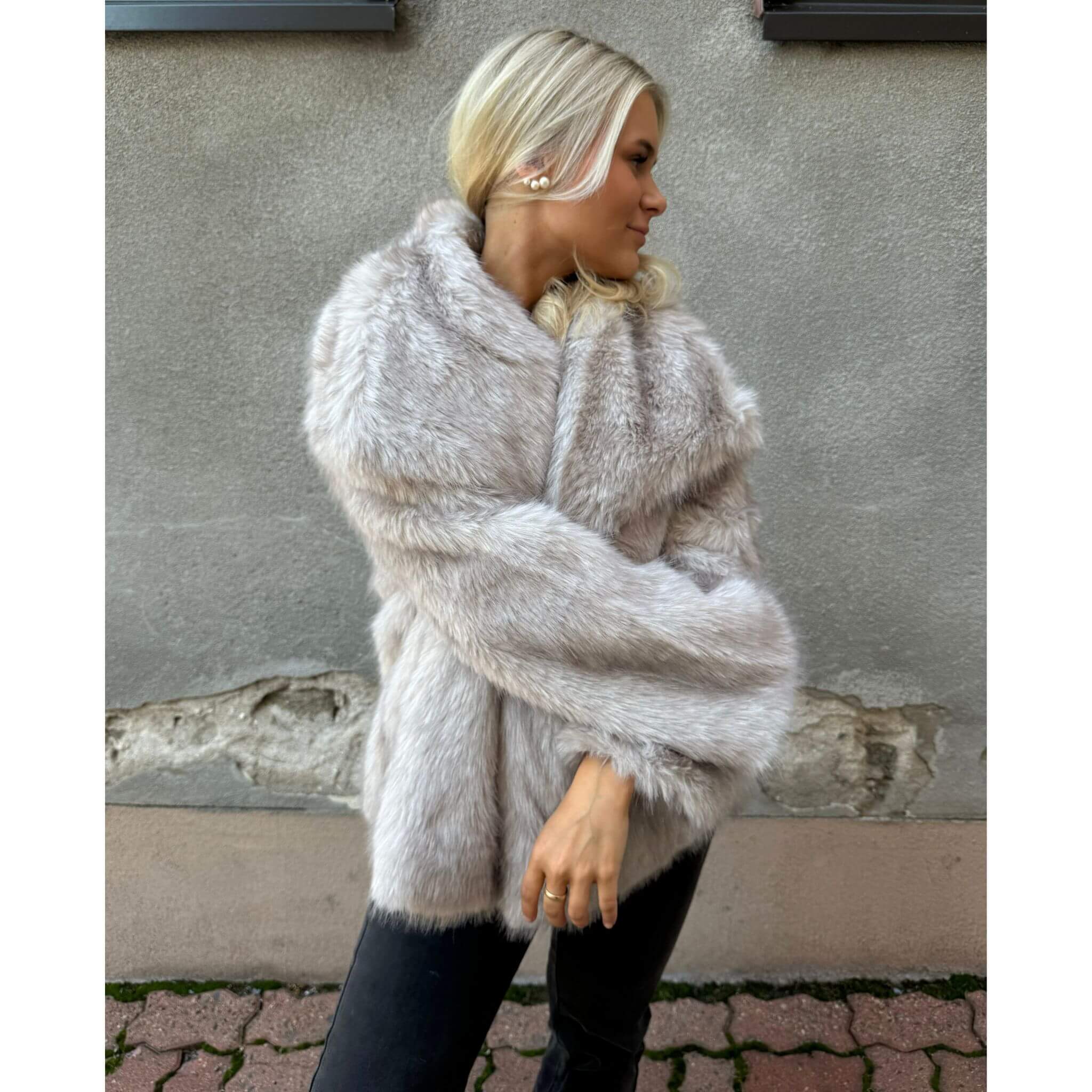 Silvia Jacket By Olivia - White