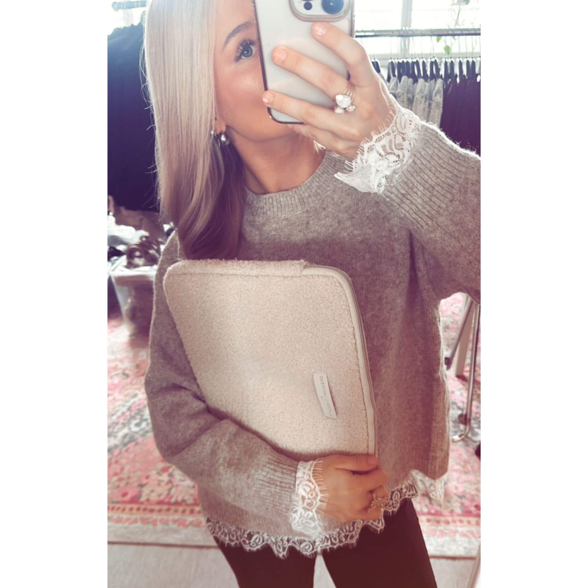 Moa laptop case - By Olivia