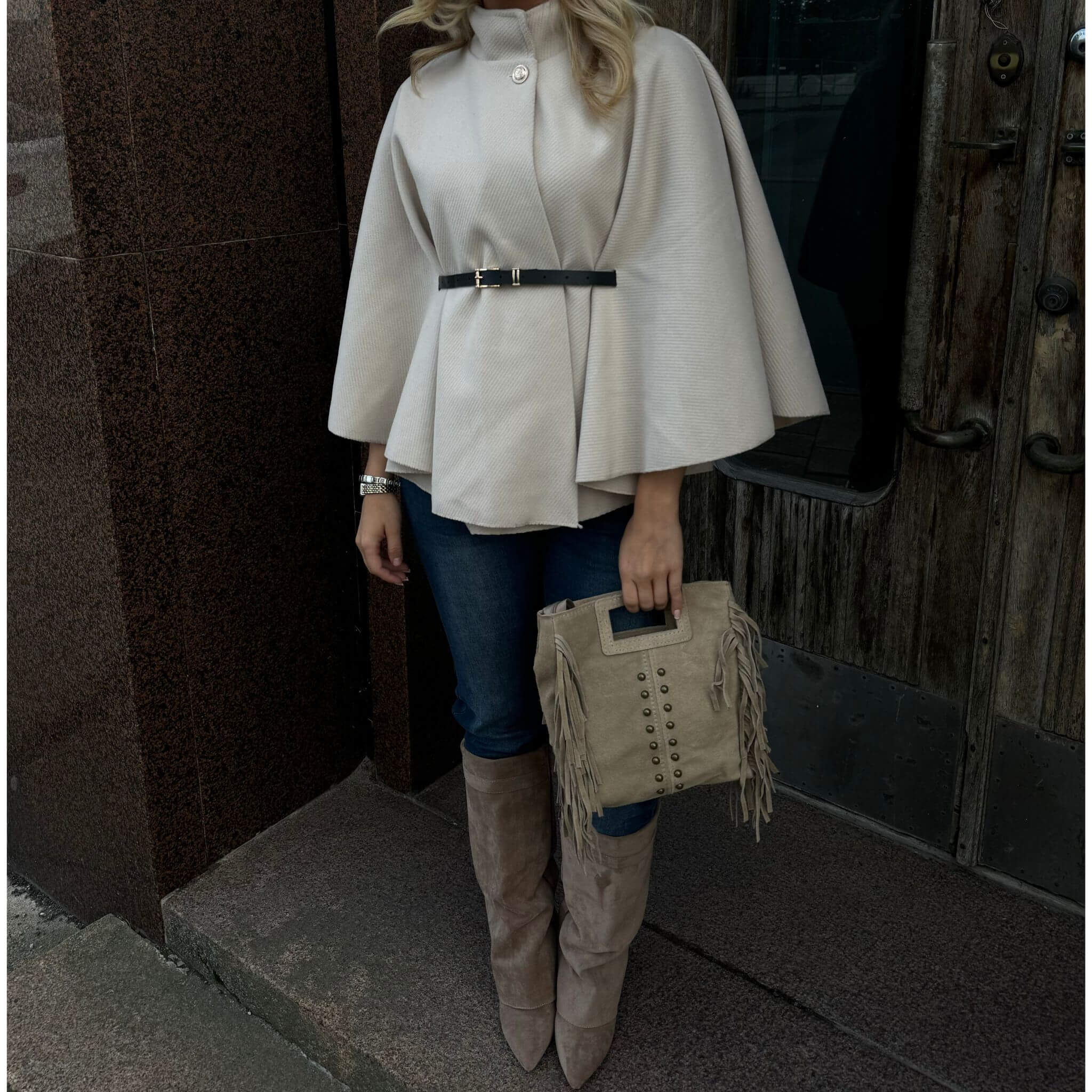 Victoria Cape By Olivia