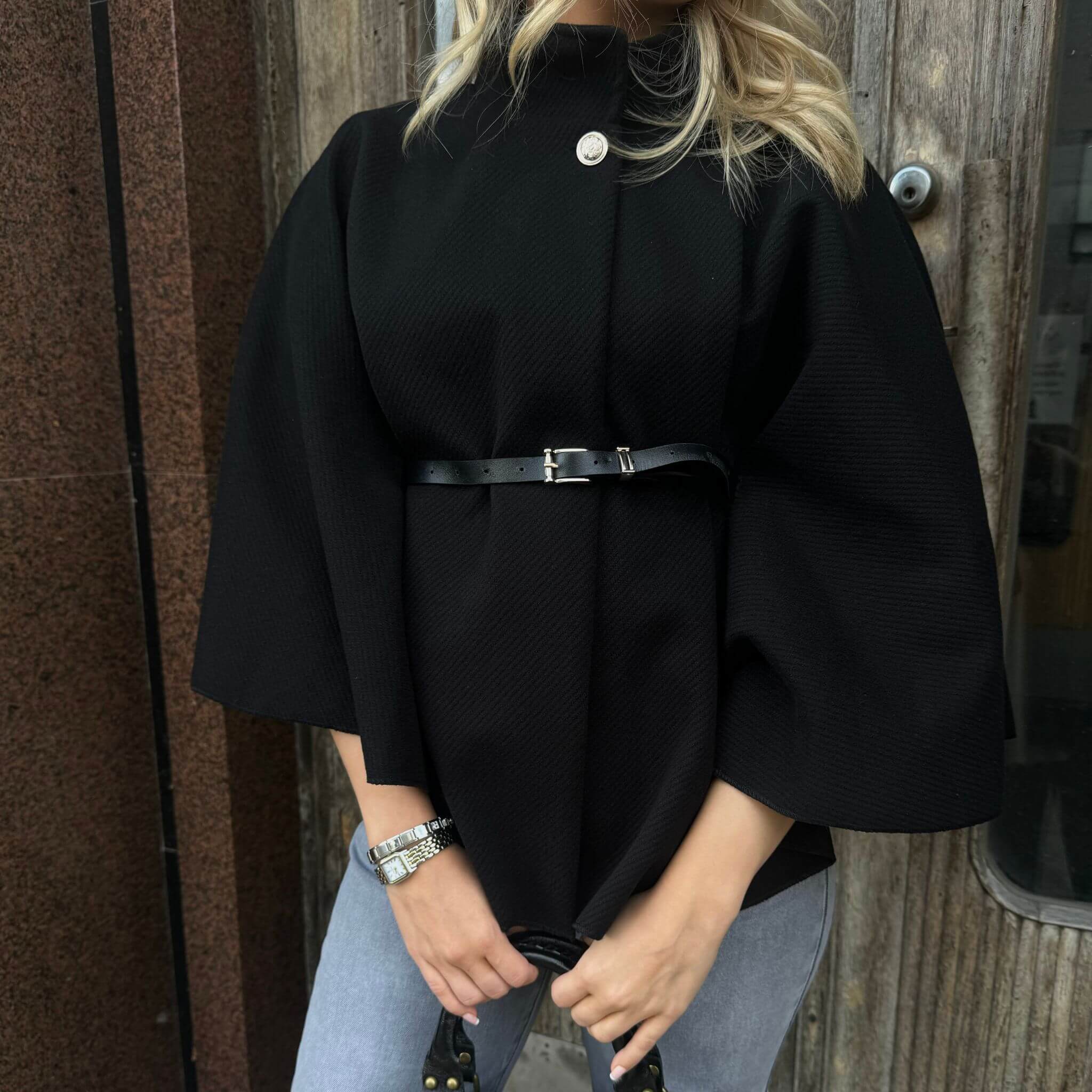 Victoria Cape By Olivia