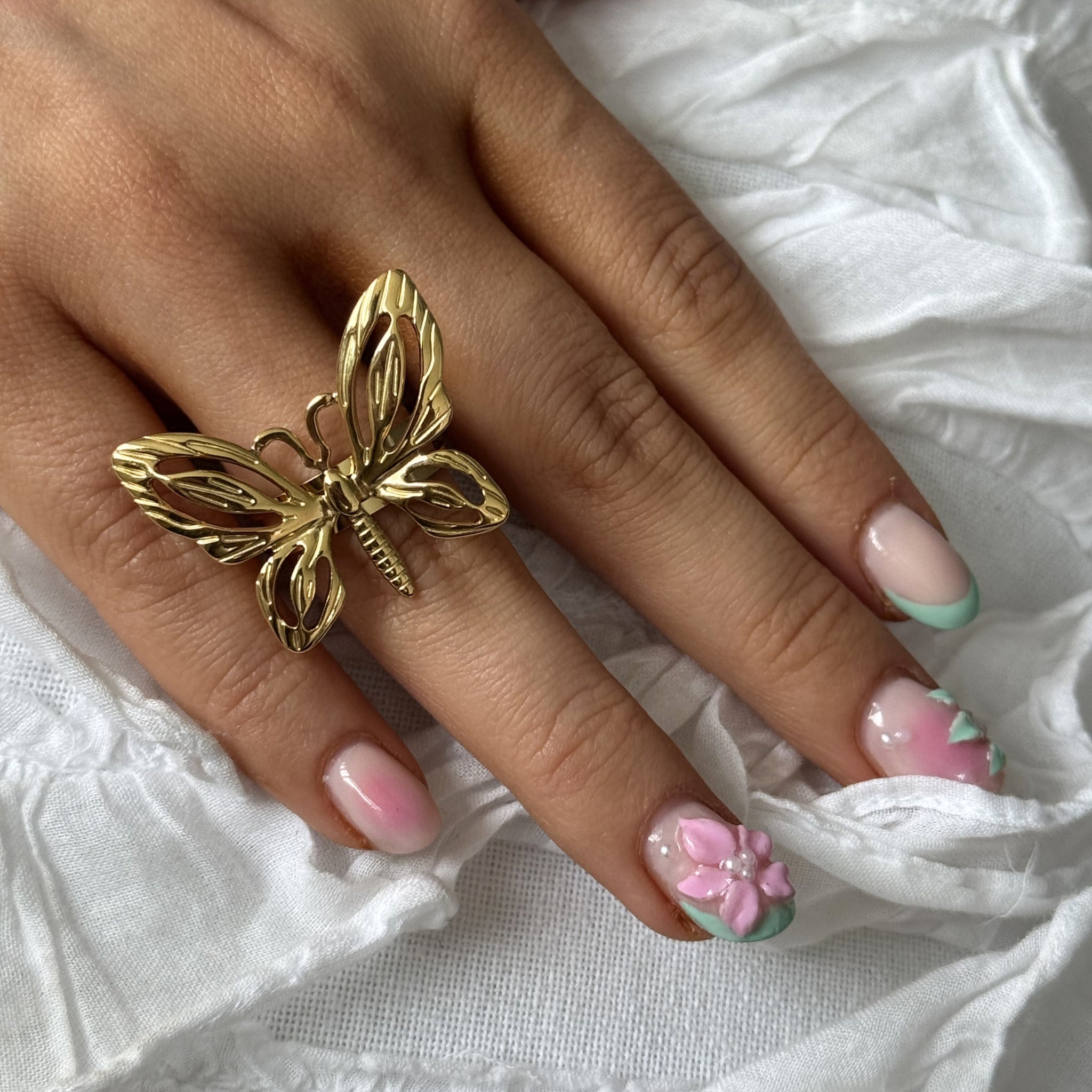 Butterfuly Ring By Olivia