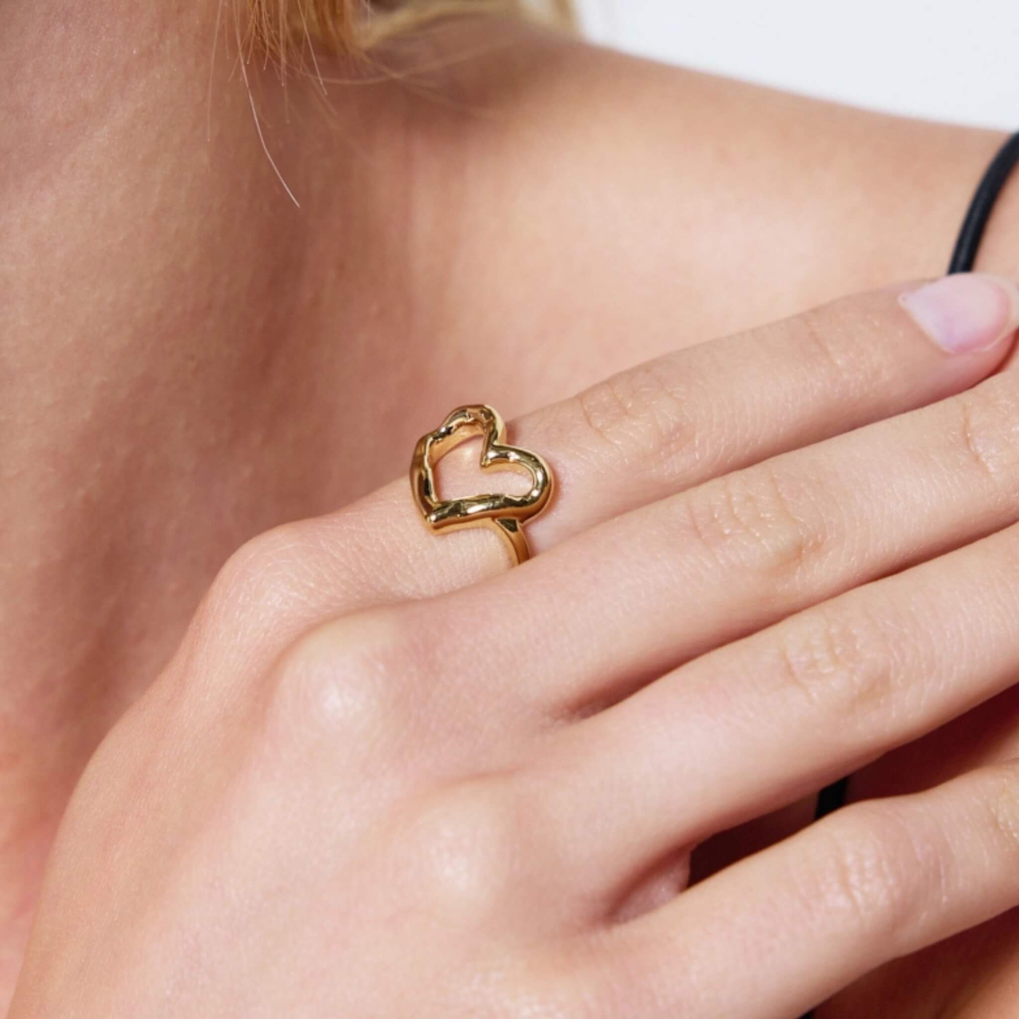 Heart Ring By Olivia