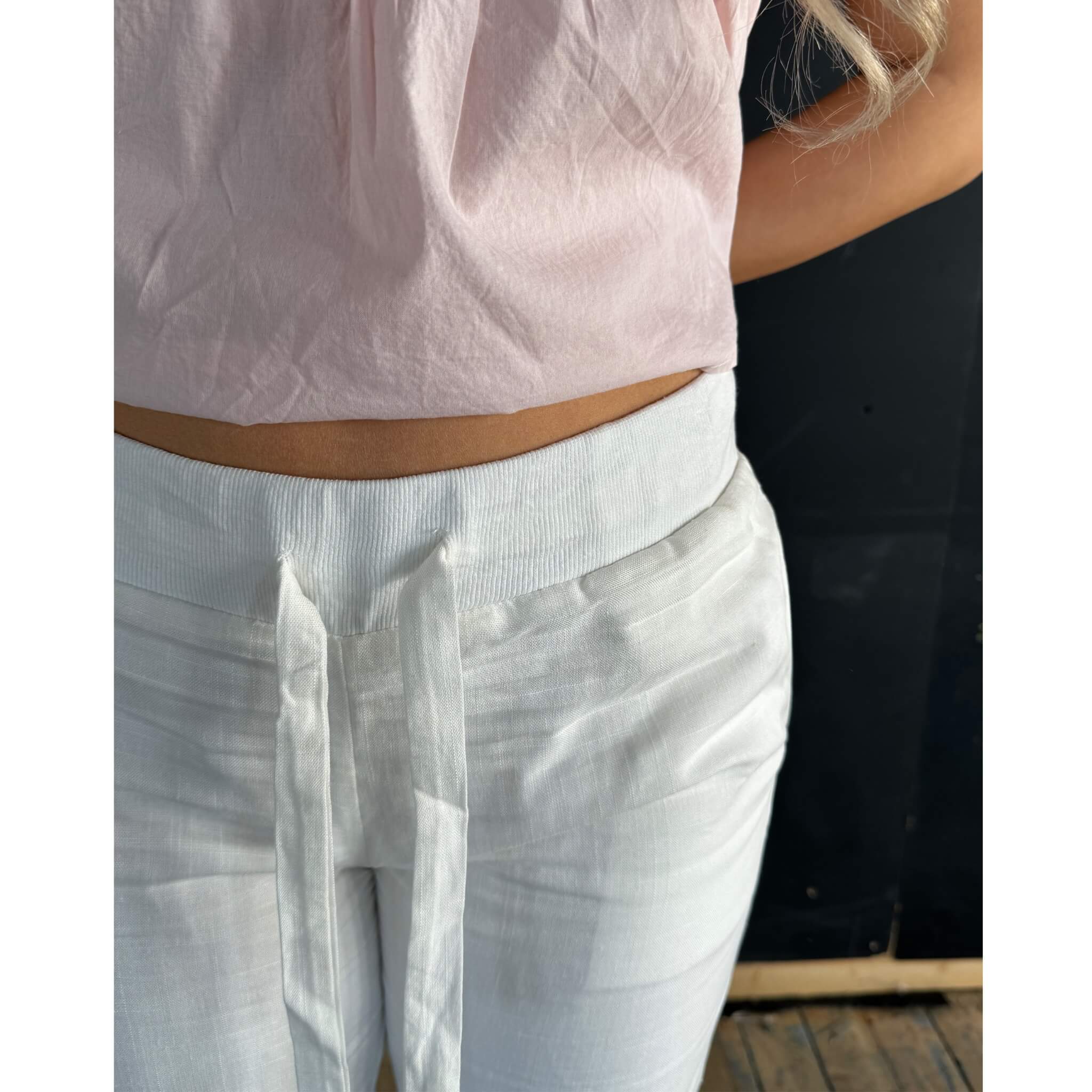 Linen Pants By Olivia