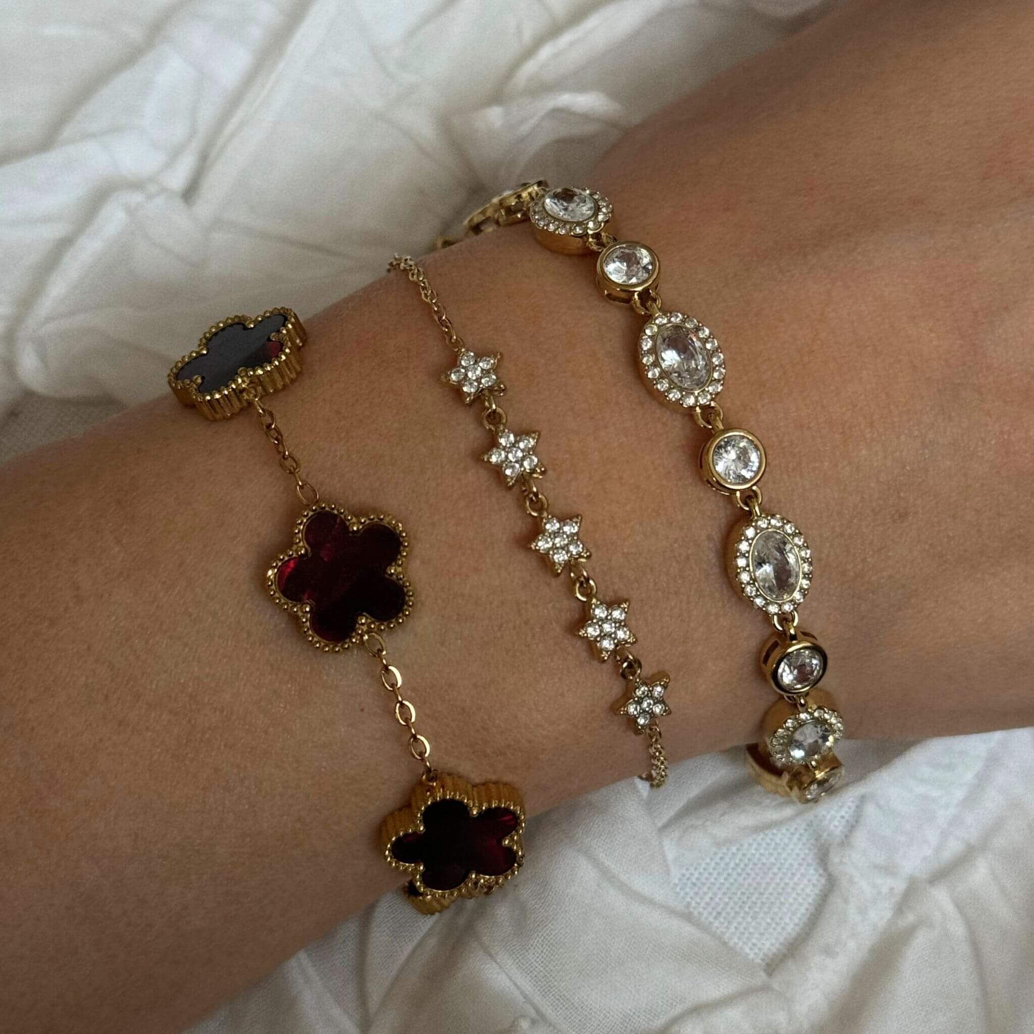 Luna bracelet By Olivia