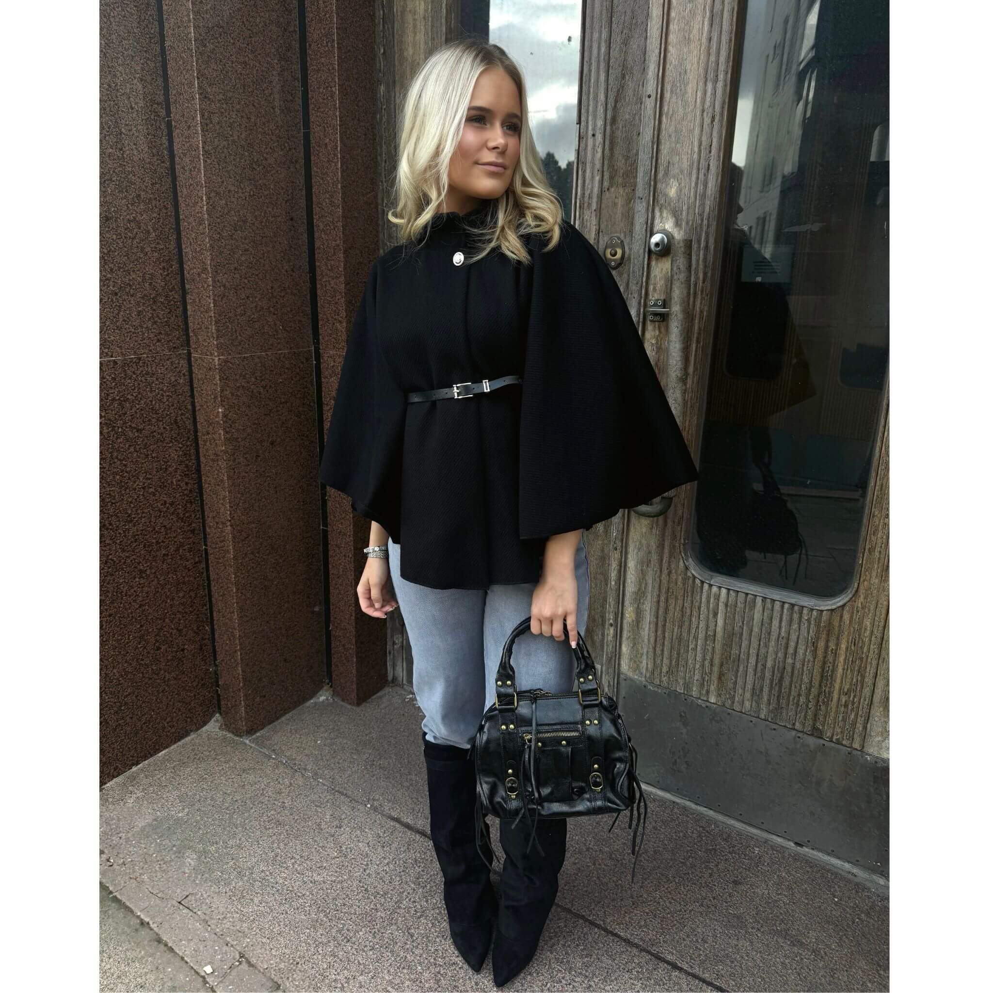 Victoria Cape By Olivia